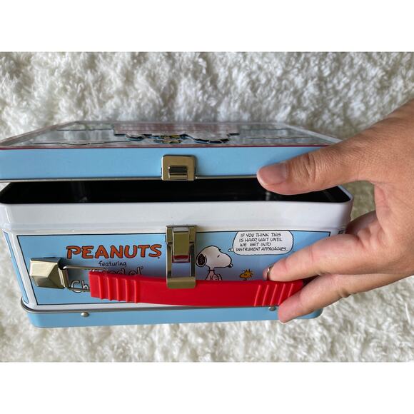 Peanuts Snoopy Red Dog House Woodstock Fun Tin Lunch Box NEW Cartoon - Picture 11 of 11